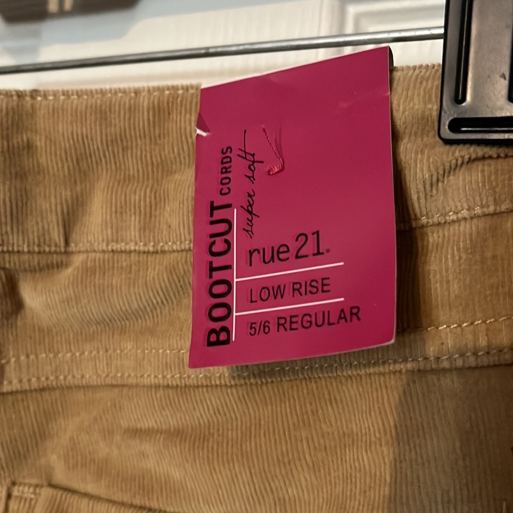 Low Rise, Bootcut, Pants - Picture 3 of 4